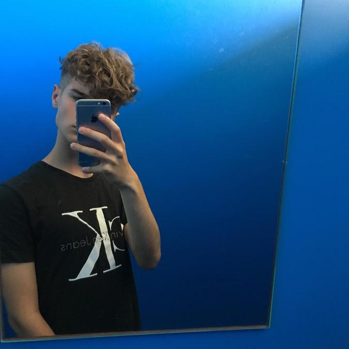 𝒱𝒾𝓃_ - Originalton