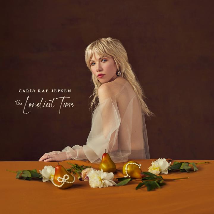 Carly Rae Jepsen & Rufus Wainwright - The Loneliest Time