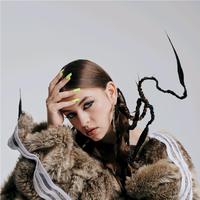 GRAWITACJA by bambi & Charlie Moncler