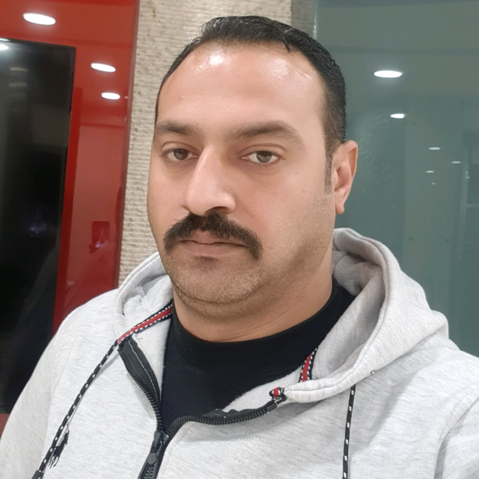 ابو احمد (@som3a125) is LIVE | TikTok