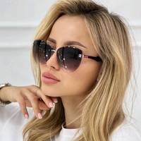 TikTok Account - https://p16-amd-va.tiktokcdn.com/tos-maliva-avt-0068/008b4174de7e65d8a5fc63045d26537d~tplv-tiktokx-cropcenter-q:200:200:q70.jpg