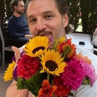 TikTok Account - https://p16-amd-va.tiktokcdn.com/tos-maliva-avt-0068/0a3f08dde55ec3b1fe725610c1d81d52~tplv-tiktokx-cropcenter:200:200.jpeg