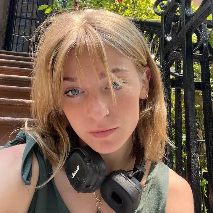 Erin Curtis - @ erinecurtis TikTok Analitik Profil, video & tagar Exolyt