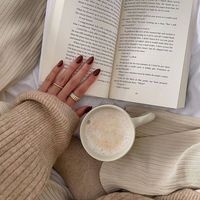 the.girlslibrary
