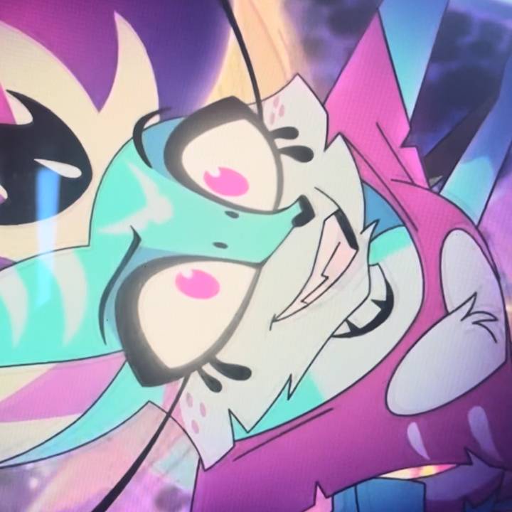 🌈👑💗@~{Queen-Bee}~@💗👑🌈 - original sound - .queenbee26