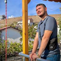 Karşıdan Görünüyor