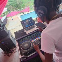 TikTok Account - https://p16-amd-va.tiktokcdn.com/tos-maliva-avt-0068/32a690bd1ddcfb0ededb8eb144fead73~tplv-tiktokx-cropcenter:200:200.jpeg