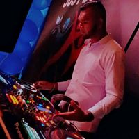 TikTok Account - https://p16-amd-va.tiktokcdn.com/tos-maliva-avt-0068/353012e6ac20ed8dbd952b9d40489a61~tplv-tiktokx-cropcenter:200:200.jpeg