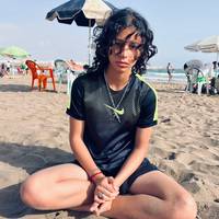 yasmi_ne696