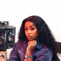 TikTok Account - _peachysprinkles