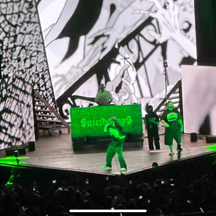 kylie_2342