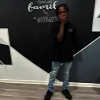 famouzztae