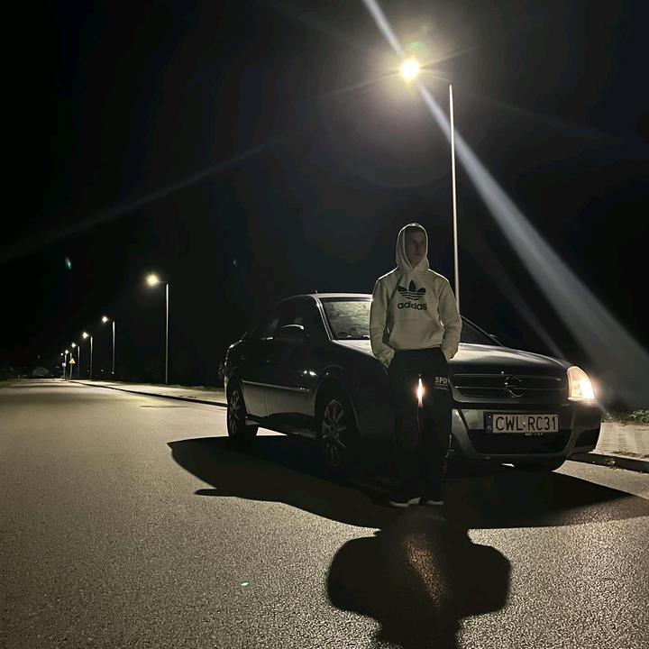 dj_bartus