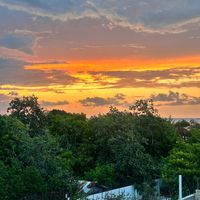 TikTok Account - https://p16-amd-va.tiktokcdn.com/tos-maliva-avt-0068/5ad785abbec51ebeb81d1e897d50fc17~tplv-tiktokx-cropcenter:200:200.jpeg