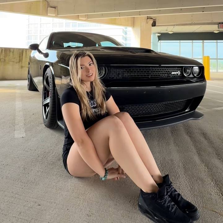 carleycakeee3
