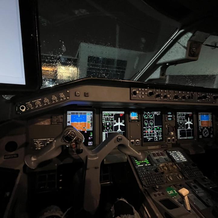 dat1dev2.aviation