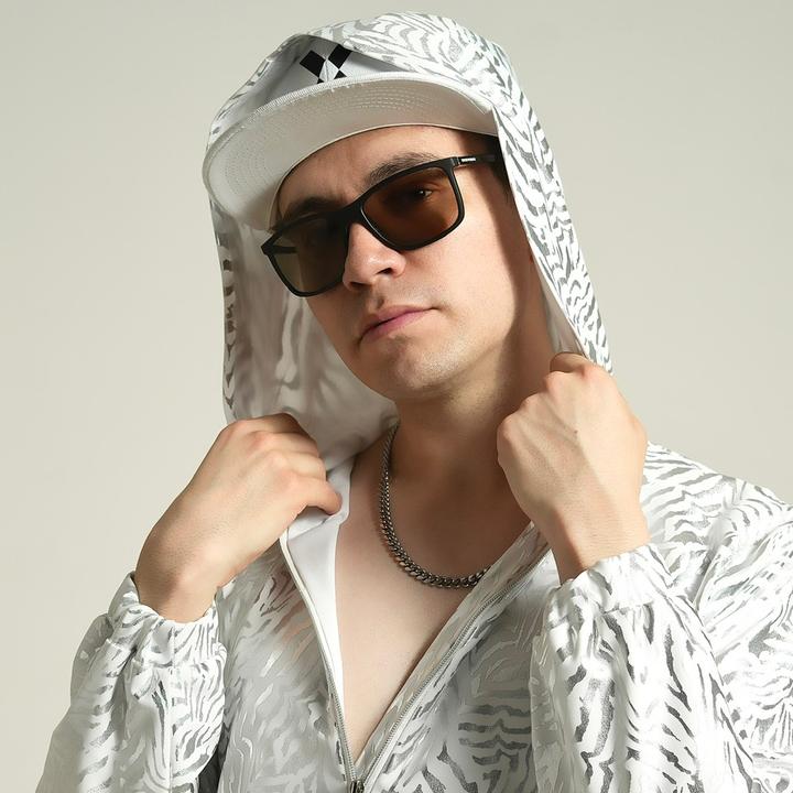 Raymix - Superstar