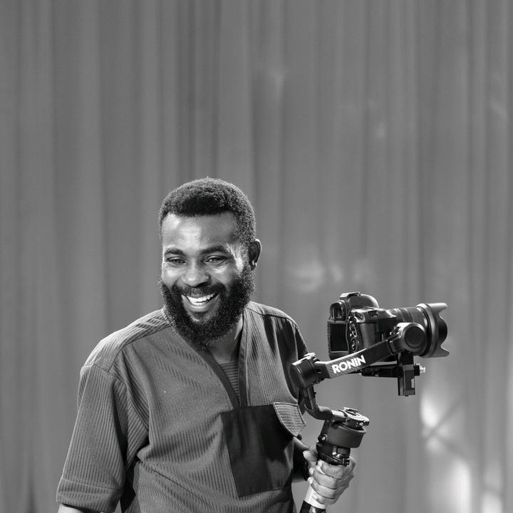 Director El Gavin - suara asli - directorelgavin