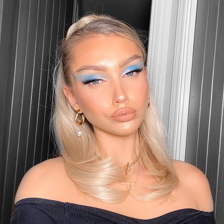 influencer profile picture