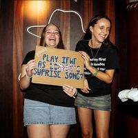 TikTok Account - https://p16-amd-va.tiktokcdn.com/tos-maliva-avt-0068/73ea437cae3c539d50b98d9fde151769~tplv-tiktokx-cropcenter:200:200.jpeg