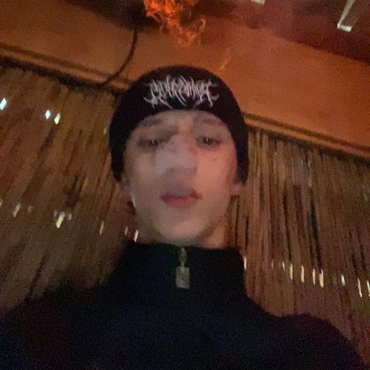 mickvv