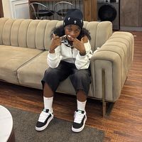 TikTok Account - https://p16-amd-va.tiktokcdn.com/tos-maliva-avt-0068/79259888152a9ce73177085f88e52dec~tplv-tiktokx-cropcenter:200:200.jpeg