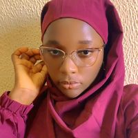 salyma2409
