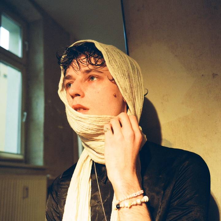 TYM - WESTSIDE (berlin)