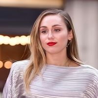 TikTok Account - https://p16-amd-va.tiktokcdn.com/tos-maliva-avt-0068/7c731434ad10f93a48cc2d8a3a201185~tplv-tiktokx-cropcenter:200:200.jpeg