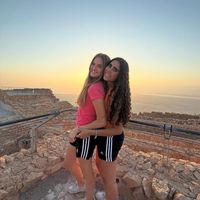 TikTok Account - https://p16-amd-va.tiktokcdn.com/tos-maliva-avt-0068/84833e3b945208ea5f4358d85ddc6750~tplv-tiktokx-cropcenter:200:200.jpeg