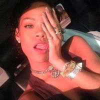 lipstickstainsonmyeye