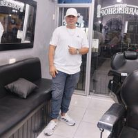 bayron.22barbershopp