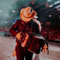 TikTok Account - https://p16-amd-va.tiktokcdn.com/tos-maliva-avt-0068/9342e4371c2194b4d3778ee8e7121485~tplv-tiktokx-cropcenter:200:200.jpeg