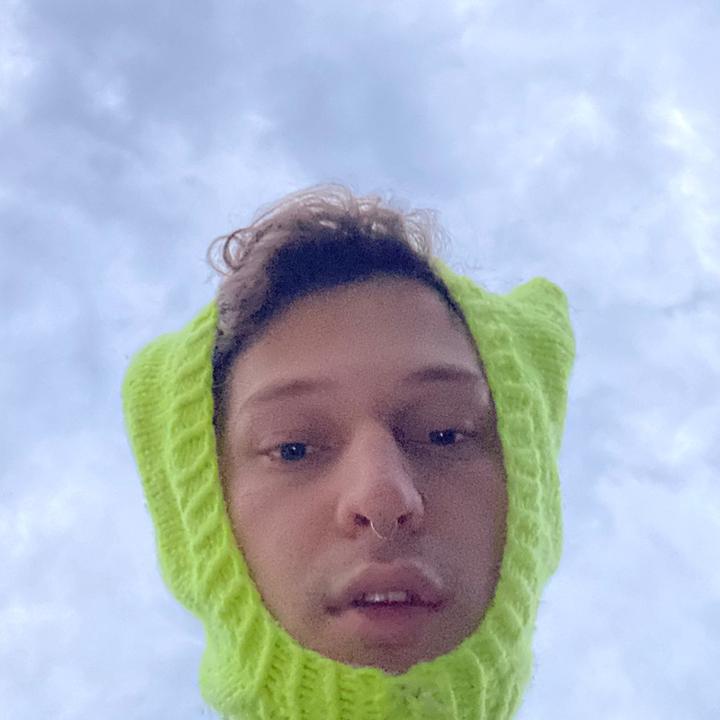holy_knit