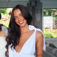 TikTok Account - https://p16-amd-va.tiktokcdn.com/tos-maliva-avt-0068/9a4e6420be95a4ee3a5fae8809198d22~tplv-tiktokx-cropcenter:200:200.jpeg