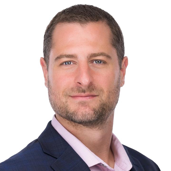 Dr. Caleb Slater - suara asli - thespinaltruth