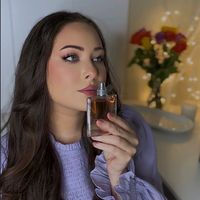 TikTok Account - https://p16-amd-va.tiktokcdn.com/tos-maliva-avt-0068/bcff74b28db1eccd6839fb33166c696b~tplv-tiktokx-cropcenter:200:200.jpeg