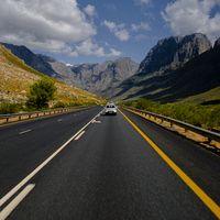 TikTok Account - https://p16-amd-va.tiktokcdn.com/tos-maliva-avt-0068/ce3c51ed02306ab27f8636a75f81b5f7~tplv-tiktokx-cropcenter:200:200.jpeg