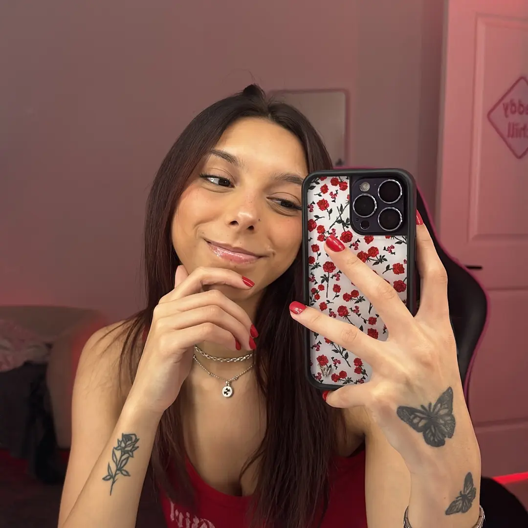 Jasmine♥️ - @jasminexgonzalez TikTok Analytics | Profile, videos