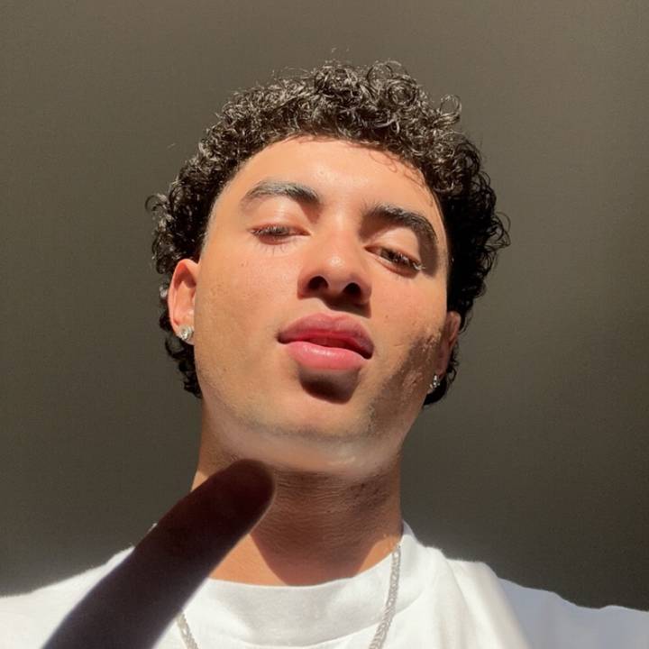 adrianpariss