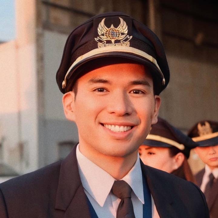 Jayson Sy 🧑🏼‍✈️🇵🇭✈️ - original sound - jonjaysonsy